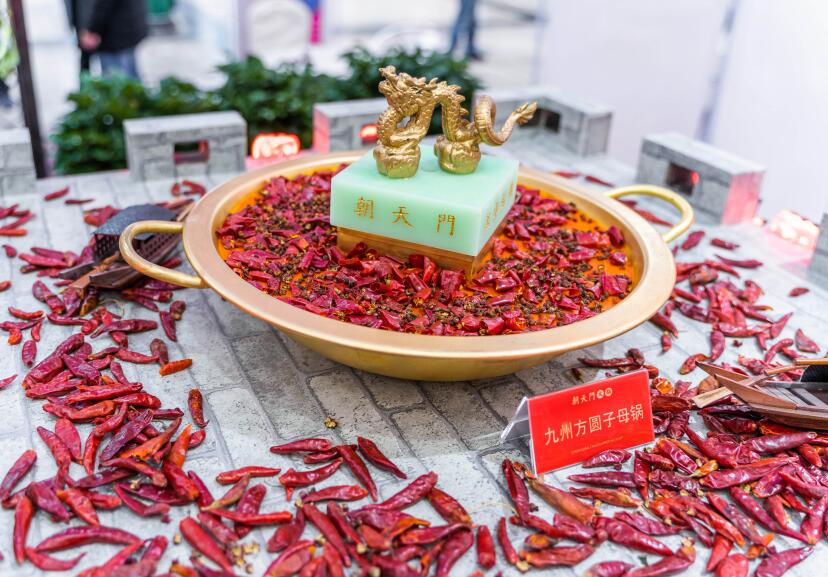 210萬(wàn)開(kāi)火鍋加盟店應(yīng)選擇幾線城市？