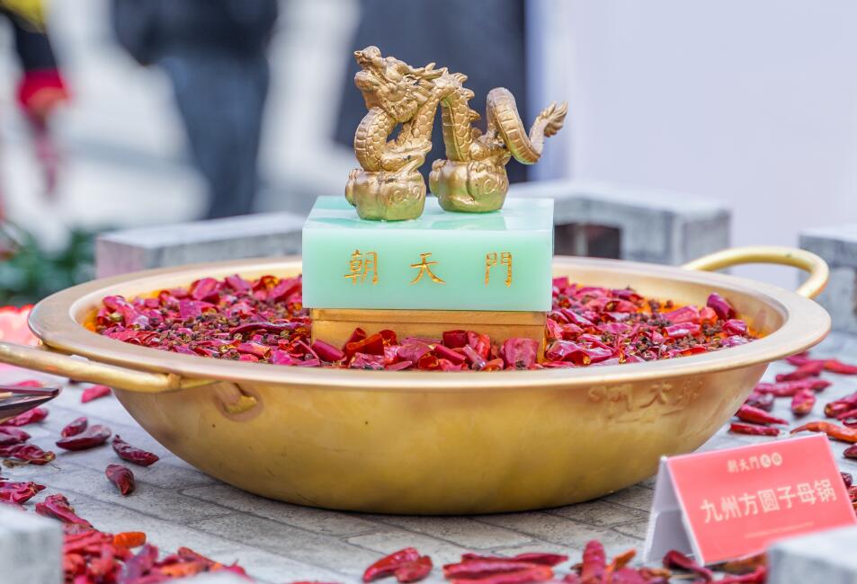 閬中開火鍋加盟店好嗎？當(dāng)?shù)叵M水平如何？