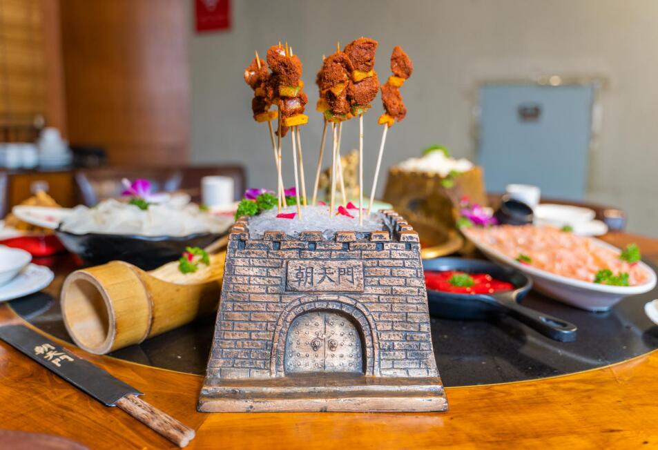 天長開火鍋加盟店，需了解這幾個行業(yè)趨向！