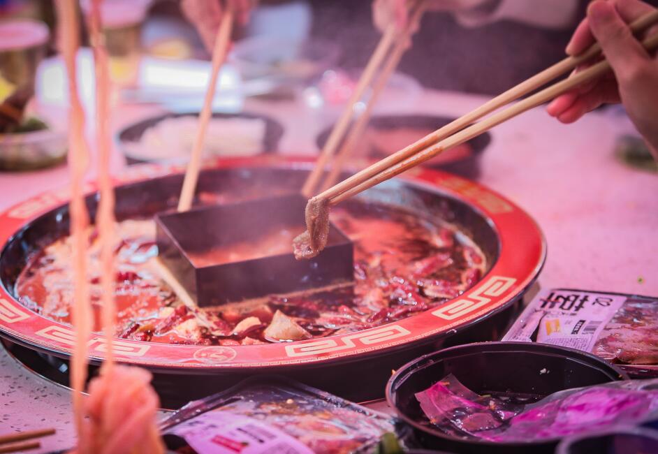 吉林開(kāi)火鍋加盟店，經(jīng)營(yíng)的時(shí)候需要注意什么？