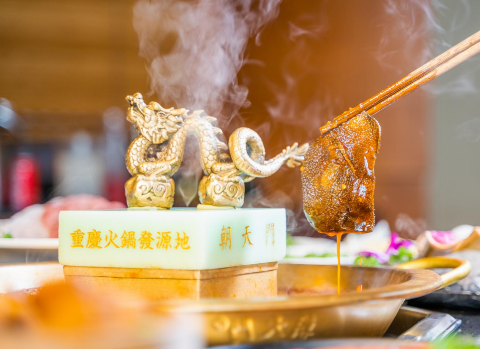 玉林開火鍋加盟店，生意不景氣怎么辦？