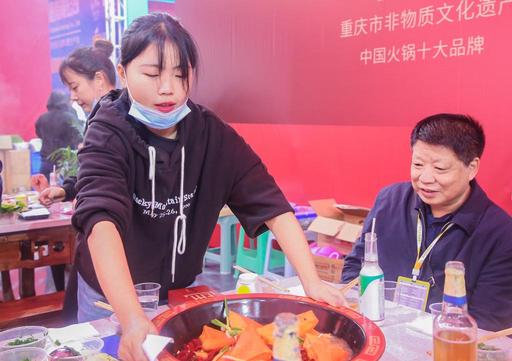 普蘭店開火鍋加盟店，如何快速招徠顧客？