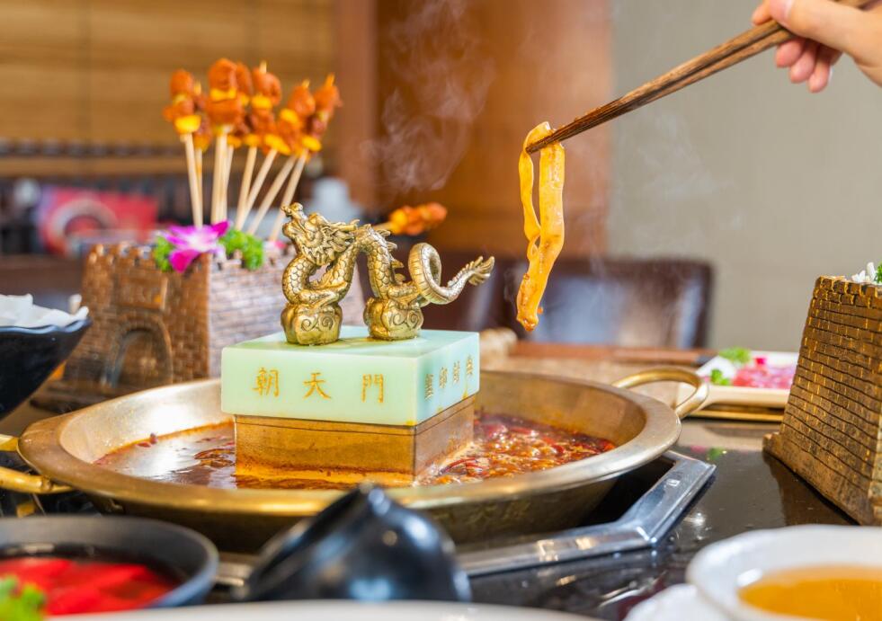 霸屏美食榜的朝天門火鍋，為何非吃不可？