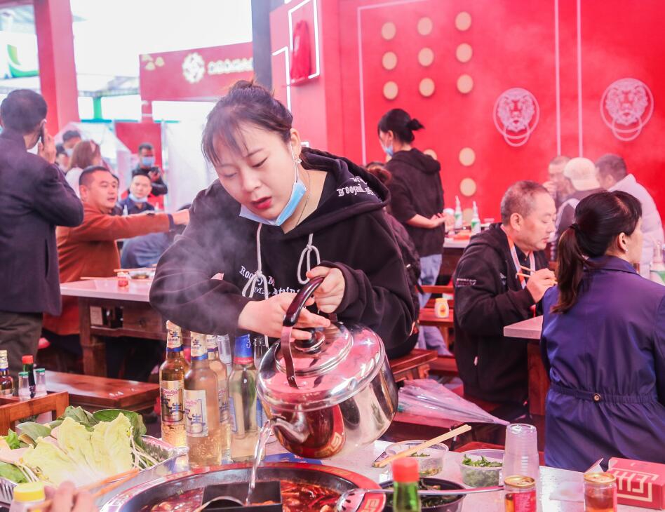 開火鍋加盟店，前期做好這三步輕松贏得回頭客！