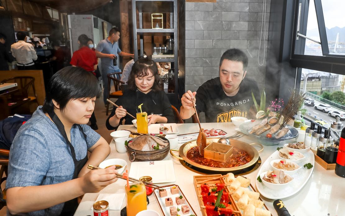 火鍋店衛生問題頻發，怎樣才能給顧客“安全感？”